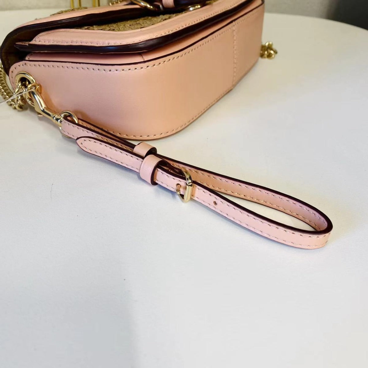 Coach C9925 Kleo Crossbody In Gold/Natural/Faded Blush Coach C9925 Kleo Crossbody In Gold/Natural/Faded Blush